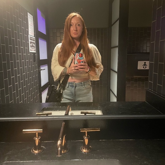 Amanda is Live! - Picture 12 of 15